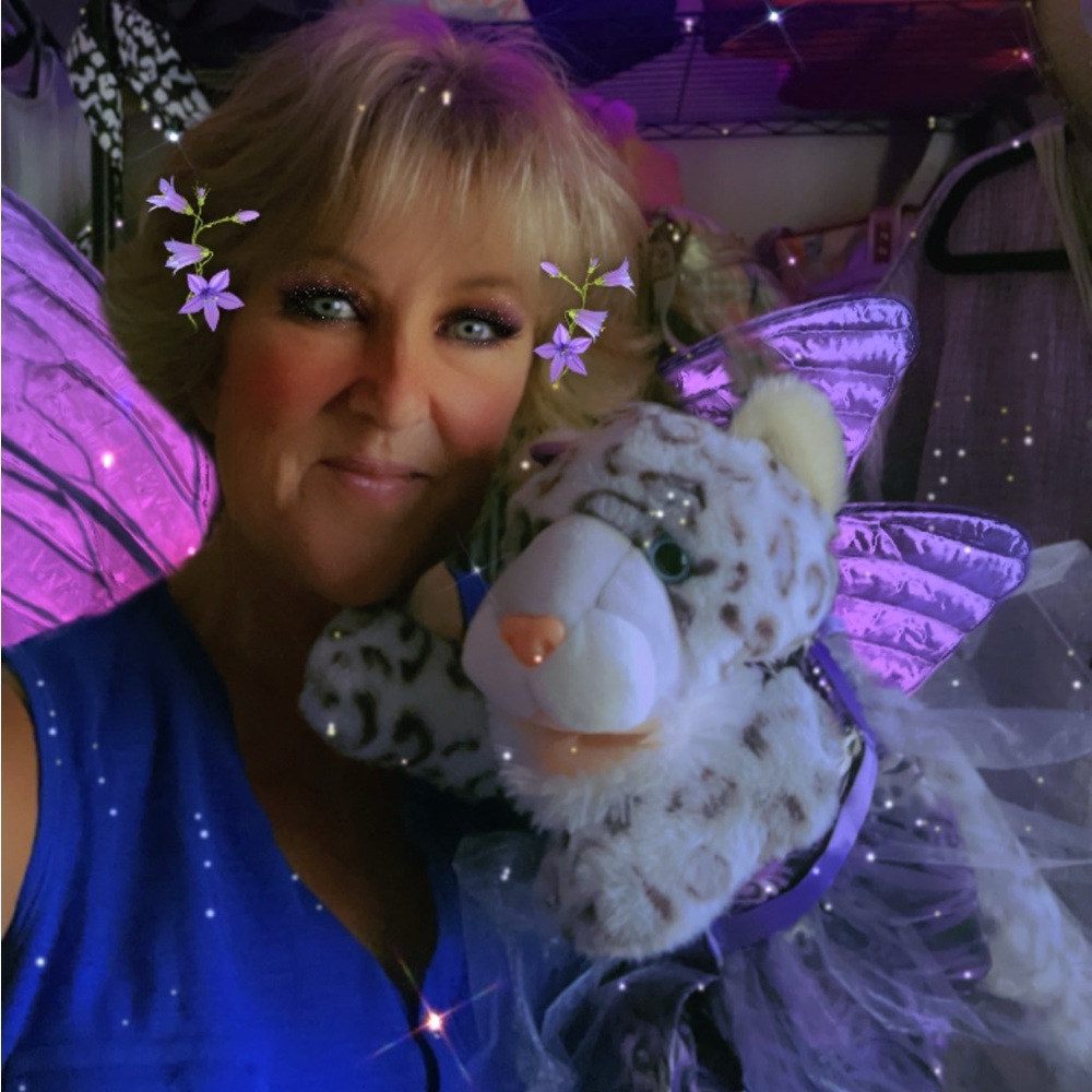 Meet your Posher, Lisa